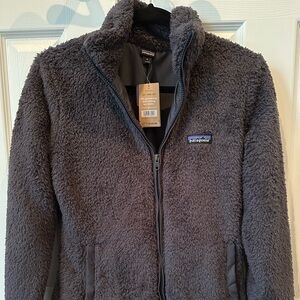 Patagonia Fleece Jacket New With tags. Women’s medium.